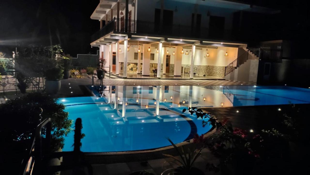 Paradise Hilltop Villa & Apartment Galle Exteriér fotografie