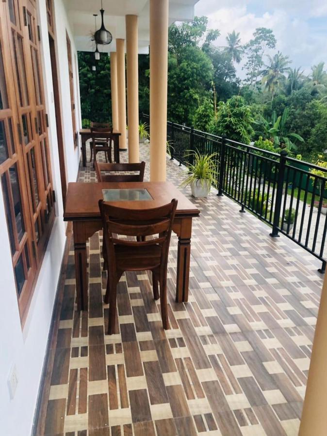 Paradise Hilltop Villa & Apartment Galle Exteriér fotografie